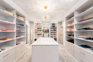 Read more about the article Custom Closets vs. Cabinets: What’s the Difference (and Do You Need Both)?